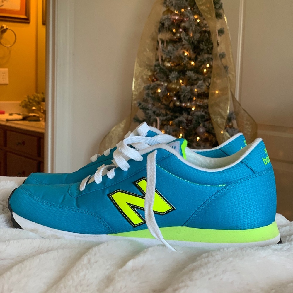 Brand new New Balance tennis shoes